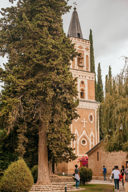 iglesia del monasterio de bodbe - bishop georgia fotografías e imágenes de stock