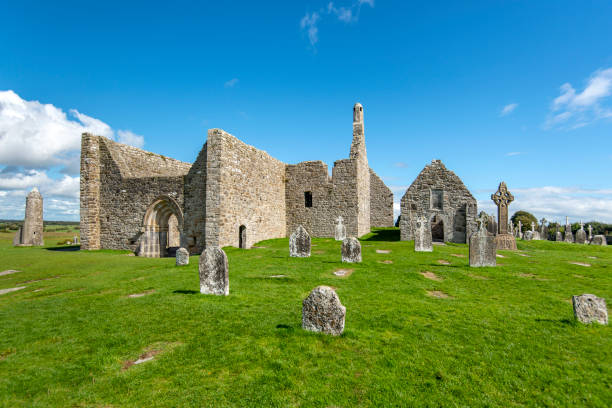 istock Celtic ruins in Ireland 1085339464