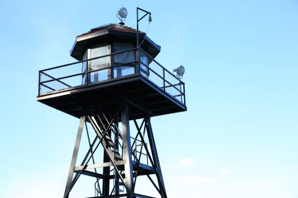 Torre de vigia na ilha de Alcetraz - foto de acervo
