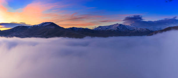 istock Sunrise on the mountain 1085398300