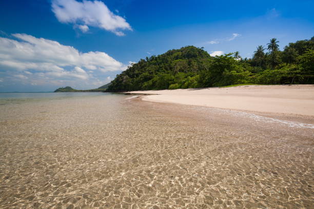 istock Thailand. Sea background. Phuket 1085433470