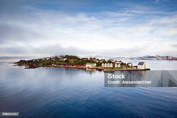 Vista De Olho De Pássaro Cidade Alesundnoruegascandinavia - Fotografias de stock e mais imagens de Alesund