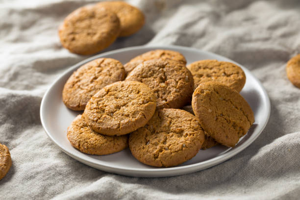 istock Homemade Ginger Snap Cookies 1085445954