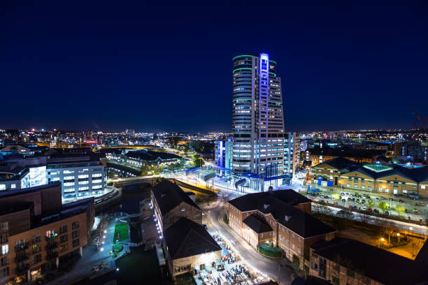 istock Bridgewater Place and the River Aire, Leeds, Leeds - Night 1085468756