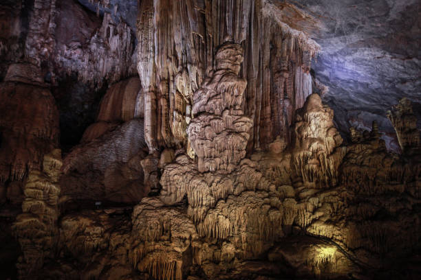 istock The stalactite at Heaven Cave in Quang Binh, Vietnam 1085502628