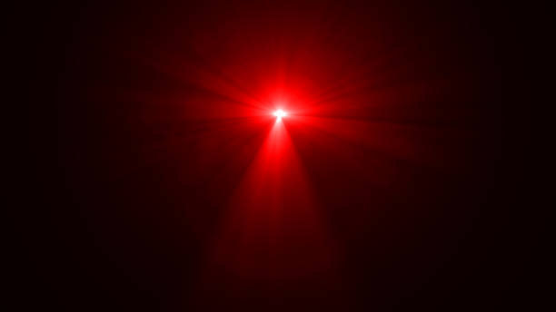 solar lens flare special lichteffekt auf schwarzem hintergrund - looking at view flash stock-fotos und bilder