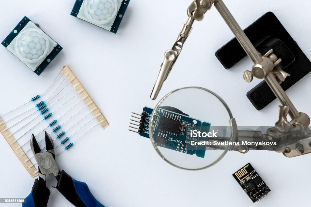 Open Source Computer Hardware Diy Opensource Hardware And Software Stock Photo - Download Image Now ...