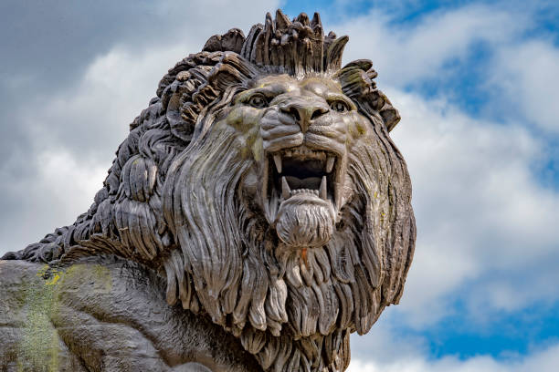 istock english lion statue british symbol 1085620410