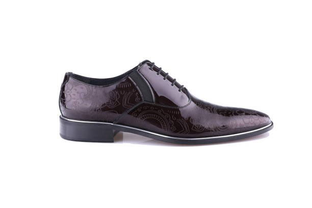istock Men Shoes Factory Leather Style 1085622082