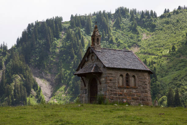 istock Chapel Of The Crosets (Les Crosets, Val-d'Illiez, Switzerland) 1085737666