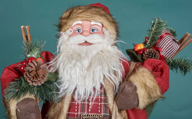 istock Christmas Santa & Snowman 1085760314