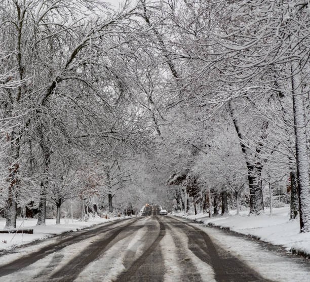 istock Snowy Streetscape in City 1085760336