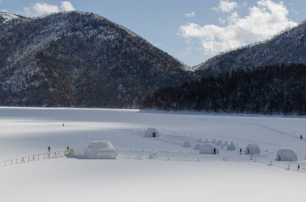 istock Lake Tibetsu in winter 1085854984
