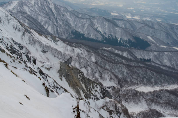 istock Mt.Daisen climbing in winter (Tottori) 1085863882