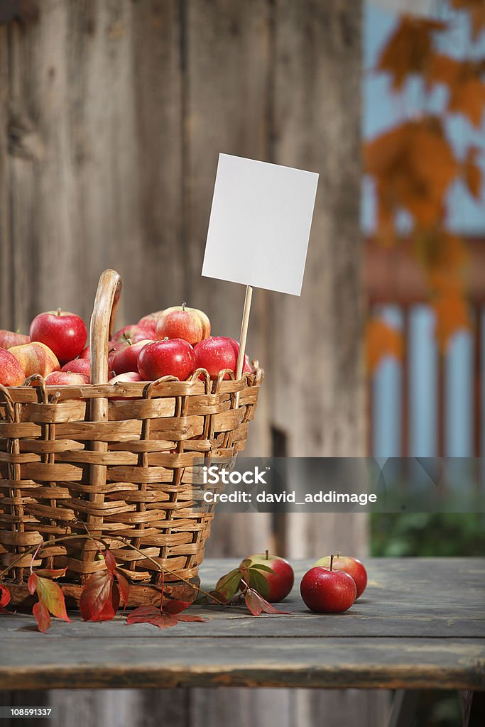 Applebasket - Zbiór zdjęć royalty-free (Bez ludzi)