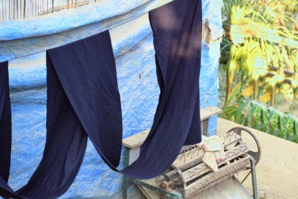 istock Indigo dyeing with Sa Pa 1085960098