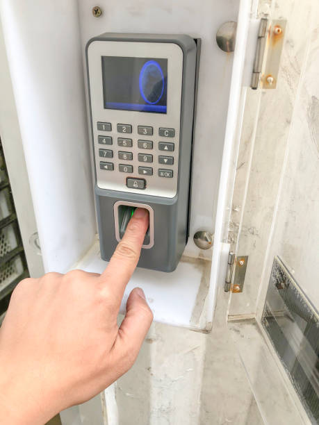 istock finger scan to indentify person. 1085967630
