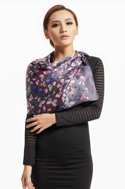 istock Beautiful chinese girl 1086006608