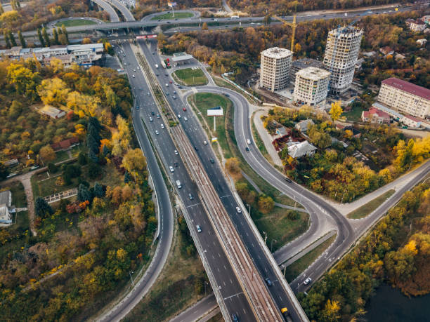 istock Large transport junction in Voronezh, aerial view 1086062396