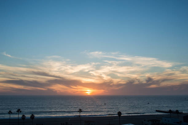 istock Sun sets over the Pacific Ocean in Playa del Rey, CA 1086118154