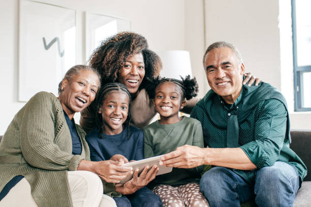 istock Holidays with grandparents 1086182638