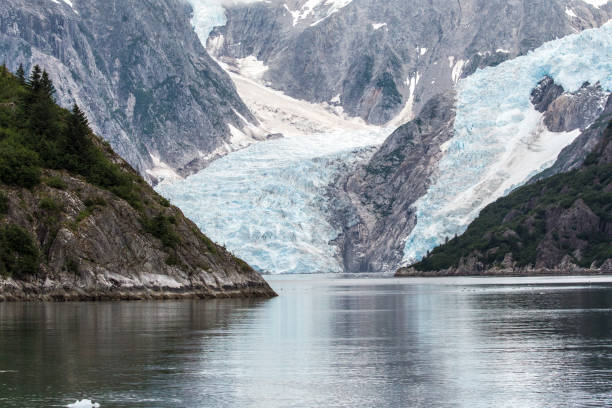 istock Blue Ice - Northwestern Glacier 1086186804