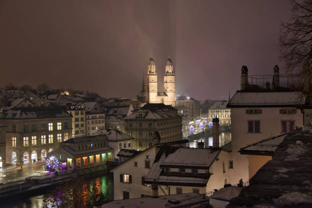 istock Zurich and its churches at night 1086225516