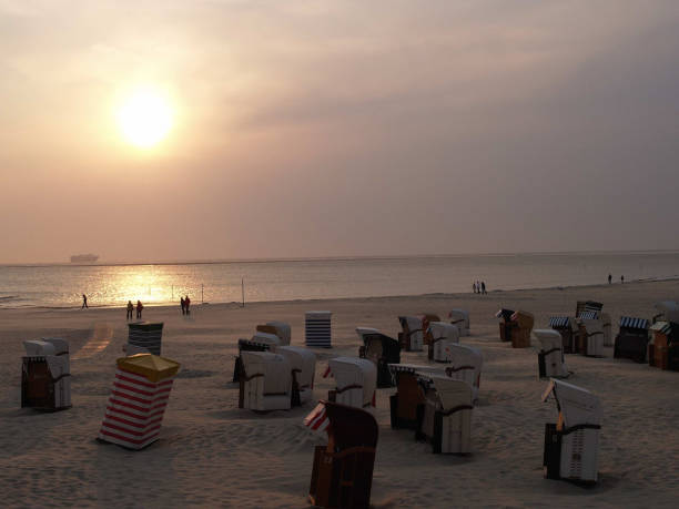 istock sundown at the north sea 1086346716