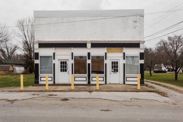 istock Small town duplex building in small town 1086409086