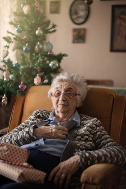 istock Old senior woman waiting for phone call. 1086417480