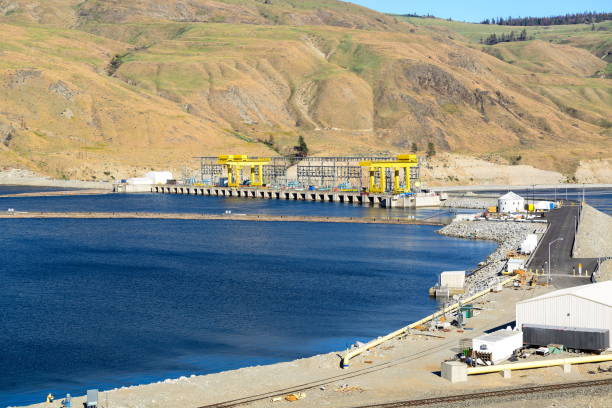 istock Wells Dam in Chelan, Washington-USA 1086462390