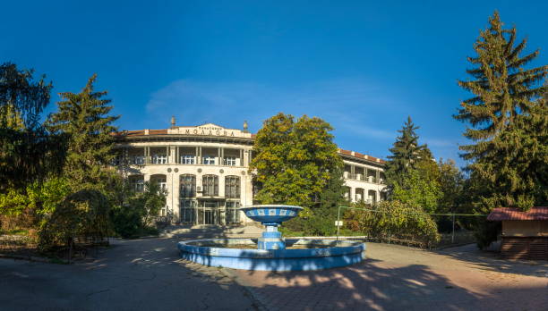 istock Abandoned sanatorium Moldova in Odessa, Ukraine 1086548858