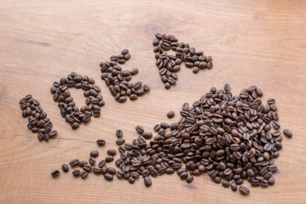 istock Idea conceptional sign drawn among brown roasted coffee beans 1086560110