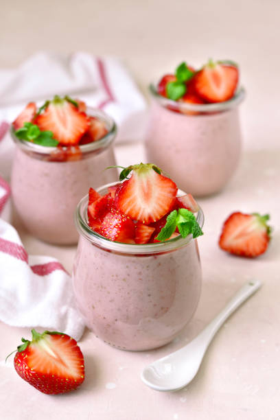 istock Homemade strawberry mousse 1086564616