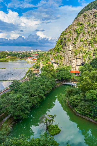 istock Hang Mua (Buy Cave mountain) sunset view in Ninh Binh, VietNam 1086596188