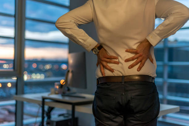 istock Breaking his back to meet the deadline 1086671924