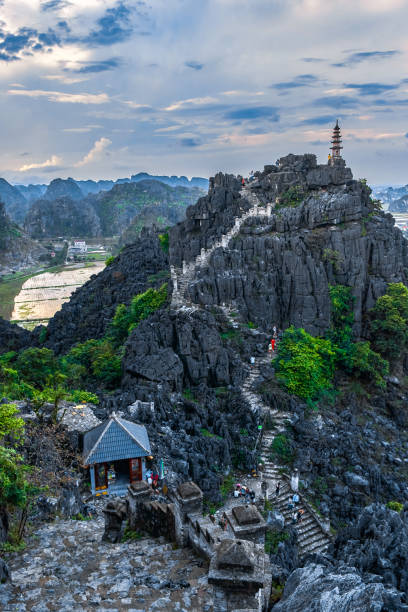 istock Hang Mua (Buy Cave mountain) sunset view in Ninh Binh, VietNam 1086829682