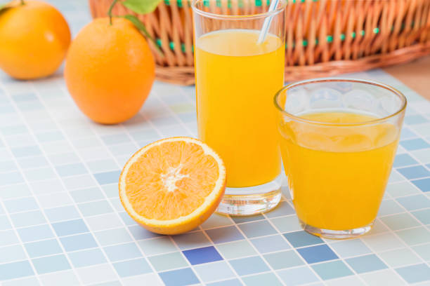 新鮮でおいしいオレンジ、オレンジ ジュー�ス - 5141 ストックフォトと画像