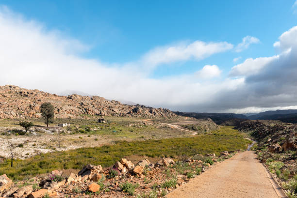 istock Road between  Matjiesrivier and Wupperthal in the Cederberg Mountains 1086922370