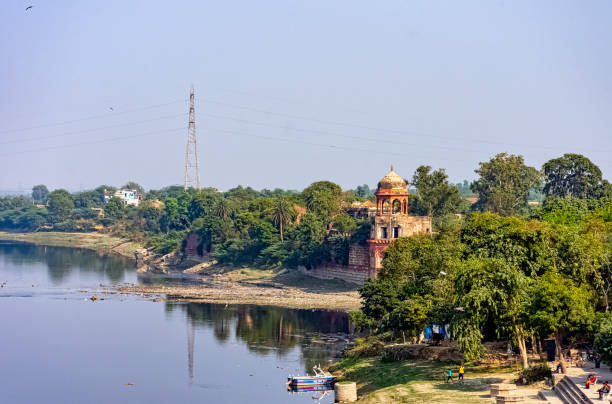 istock Panoramic view of Yamuna River in Agra, Uttar Pradesh, India 1086979914