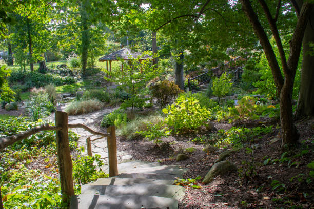 istock Krider World’s Fair Garden 1087016812