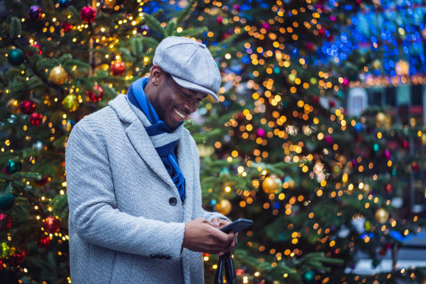 istock New way to send a Christmas card 1087026222