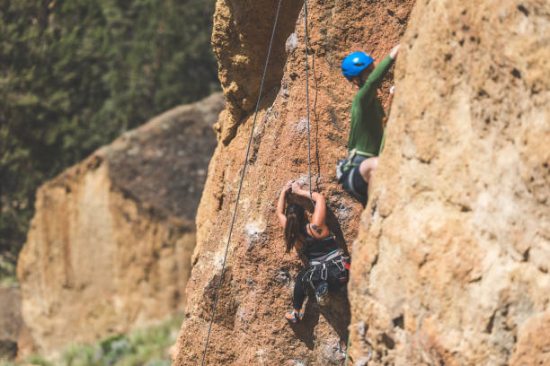 istock Climbers going up a rock face in Oregon 1087045414