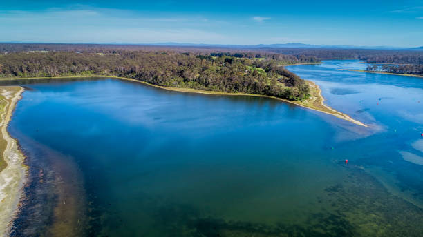 istock Lake Tyers from above 1087062422