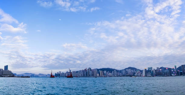 istock hong kong landscapers 1087079840