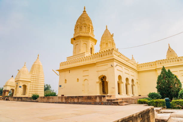 jain grupy świątyń w khajuraho, indie - khajuraho india sexual activity temple zdjęcia i obrazy z banku zdjęć