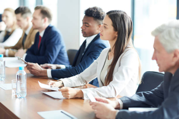 istock Listening to report 1087111390