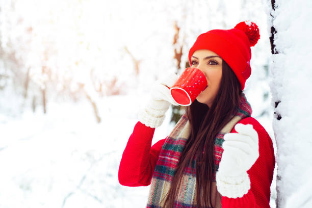 istock Cup Christmas winter girl 1087156526