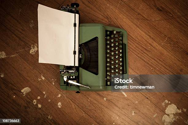 Деревянный Пишущая Машинка — стоковые фотографии и другие картинки 1950-1959 - 1950-1959, Machinery, Алфавит
