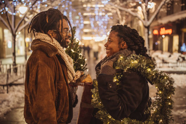 istock Holiday couple 1087505900